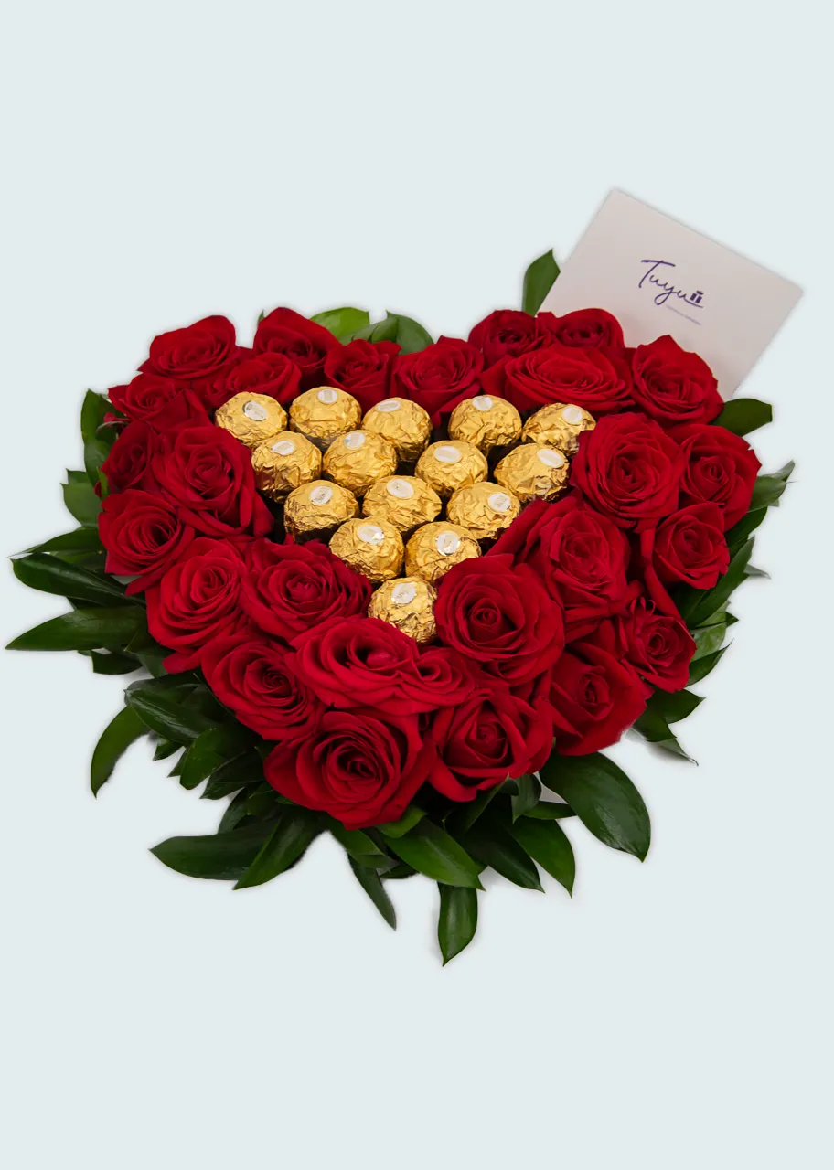 Corazón de Rosas y Chocolate 