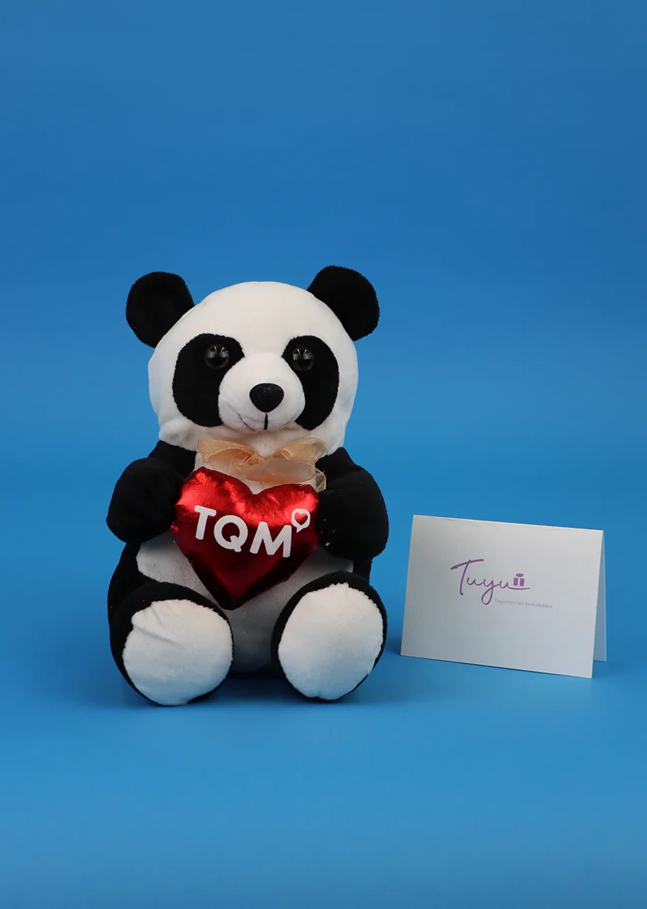 Osito Panda con corazón de 20 cm. aproximadamente