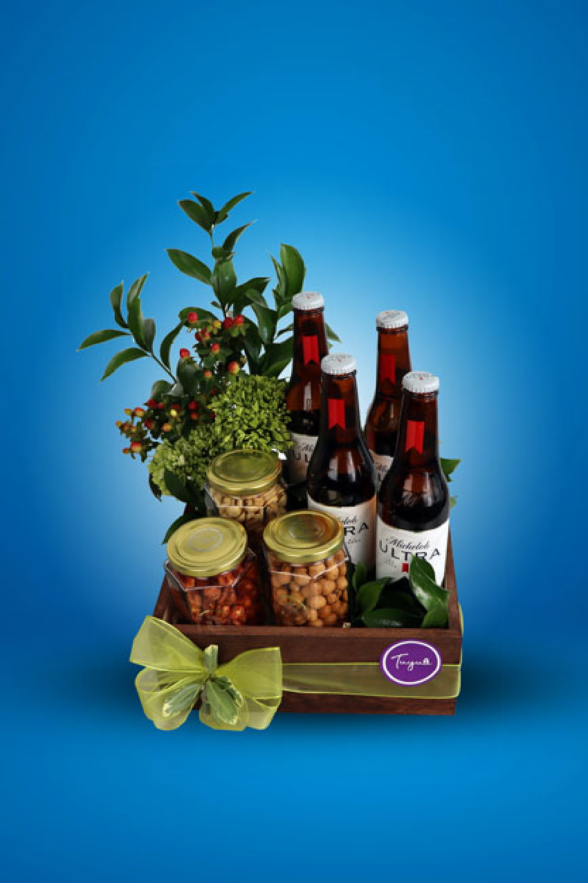 Caja botanera con cerveza Michelob Ultra