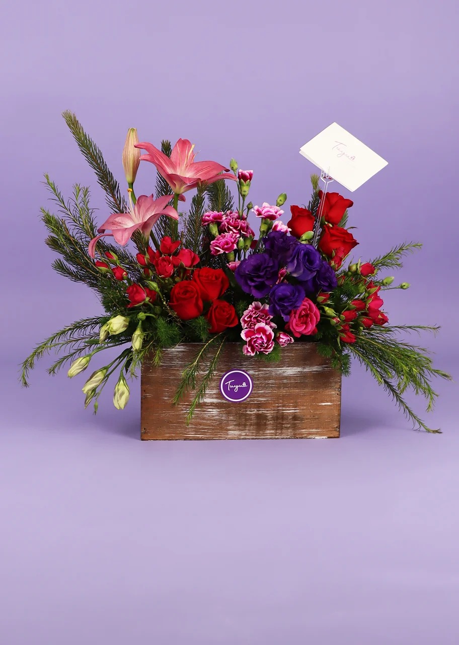Rosas en caja vintage 